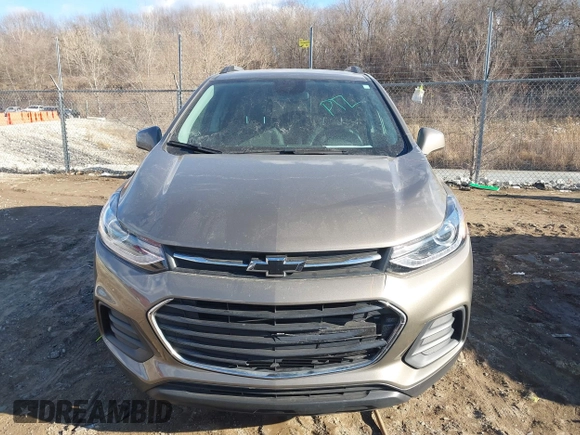 2022 Chevrolet Trax LT with VIN KL7CJPSM2NB530904, listed as a IAAI auction lot 41450539 with 41,280 mi miles. Bid and sale history available at carsss.com. Image 12.