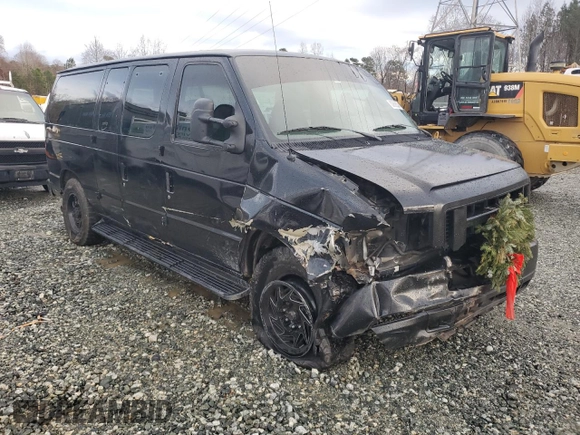 2008 Ford Econoline Passenger XL with VIN 1FBNE31L58DB44511, listed as a Copart auction lot 83866334 with 183,890 mi miles and Salvage Title. Bid and sale history available at carsss.com. Image 4.