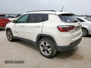 2020 Jeep Compass Limited z VIN 3C4NJCCB4LT122675, wystawiony jako Copart lot #57493495 z przebiegiem 71 533 mil mil oraz Czysty tytuł • Clean title. Historia ofert i sprzedaży dostępna na DreamBid. Obrazek 2.