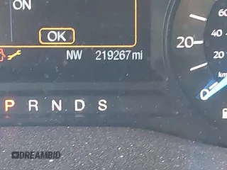 2016 Ford Explorer с VIN 1FM5K7B82GGA06990, выставлен на аукционе IAAI как лот 42720615 с пробегом 219 267 миль миль и . История ставок и продаж доступна на DreamBid. Изображение 15.