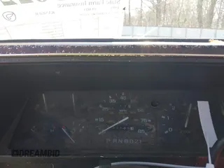 1992 Ford Ranger XLT z VIN 1FTCR10X3NUA73868, wystawiony jako IAAI lot #41836220 z przebiegiem 97 165 mil mil oraz . Historia ofert i sprzedaży dostępna na DreamBid. Obrazek 7.