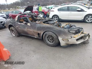 1981 Chevrolet Corvette with VIN 1G1AY8760BS430696, listed as a IAAI auction lot 41482473 with 1 mi miles. Bid and sale history available at carsss.com. Image 1.
