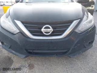 2018 Nissan Altima 2.5 SV with VIN 1N4AL3AP2JC103600, listed as a IAAI auction lot 41833390 with 276,014 mi miles. Bid and sale history available at carsss.com. Image 6.