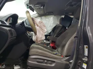 2016 Honda Odyssey SE with VIN 5FNRL5H33GB046380, listed as a Copart auction lot 53477755 with 107,205 mi miles and Salvage Title. Bid and sale history available at carsss.com. Image 7.