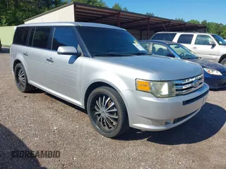 2010 Ford Flex SEL z VIN 2FMGK5CC2ABA62958, wystawiony jako IAAI lot #42161411 z przebiegiem 207 031 mil mil oraz . Historia ofert i sprzedaży dostępna na DreamBid. Obrazek 1.
