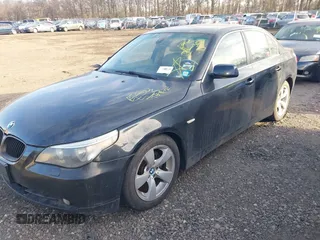2007 BMW 5 Series 525i with VIN WBANE53547CY07574, listed as a IAAI auction lot 41685310 with Not Provided miles and . Bid and sale history available at carsss.com. Image 2.