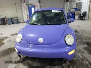 2005 Volkswagen New Beetle Coupe GL with VIN 3VWBK31C05M408271, listed as a Copart auction lot 42717765 with 192,082 mi miles and Salvage Title. Bid and sale history available at carsss.com. Image 5.