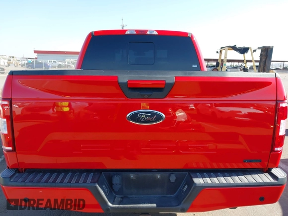 2018 Ford F-150 XL с VIN 1FTEW1CP6JKC84176, выставлен на аукционе IAAI как лот 42397578 с пробегом 114 511 миль миль и . История ставок и продаж доступна на DreamBid. Изображение 17.