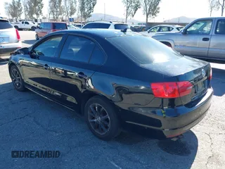 2012 Volkswagen Jetta SE with VIN 3VWDP7AJ9CM417967, listed as a IAAI auction lot 41385194 with 222,344 mi miles and . Bid and sale history available at DreamBid. Image 3.