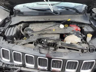 2020 Jeep Compass Latitude z VIN 3C4NJCBBXLT257063, wystawiony jako Copart lot #62596405 z przebiegiem 52 686 mil mil oraz Szkoda całkowita • Salvage title. Historia ofert i sprzedaży dostępna na DreamBid. Obrazek 12.