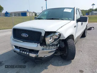 2004 Ford F-150 XL with VIN 1FTRF12W74NA51954, listed as a IAAI auction lot 40315384 with 78,880 mi miles. Bid and sale history available at carsss.com. Image 6.