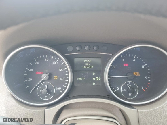 2009 Mercedes-Benz M-Class 3.5L with VIN 4JGBB86E69A467205, listed as a Copart auction lot 48060715 with 148,237 mi miles and Salvage Title. Bid and sale history available at carsss.com. Image 9.