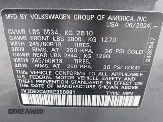 2024 Volkswagen Atlas SE with VIN 1V2DE2CA9RC250981, listed as a IAAI auction lot 41487466 with 10,021 mi miles and . Bid and sale history available at DreamBid. Image 9.