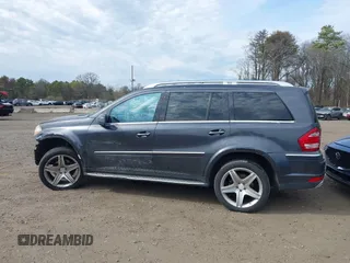 2011 Mercedes-Benz GL-Class GL 550 with VIN 4JGBF8GEXBA634772, listed as a IAAI auction lot 42025095 with 183,986 mi miles. Bid and sale history available at carsss.com. Image 14.