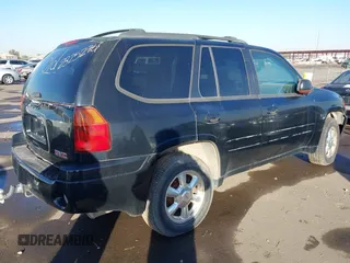2005 GMC Envoy SLE with VIN 1GKDT13S752161375, listed as a IAAI auction lot 40945627 with 172,757 mi miles. Bid and sale history available at carsss.com. Image 4.