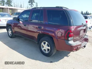 2006 Chevrolet TrailBlazer LS with VIN 1GNDS13S862111494, listed as a IAAI auction lot 42100731 with 234,121 mi miles and . Bid and sale history available at DreamBid. Image 3.