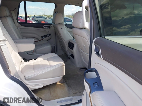 2015 GMC Yukon Denali with VIN 1GKS1CKJ5FR285199, listed as a IAAI auction lot 41763187 with 135,265 mi miles. Bid and sale history available at carsss.com. Image 8.