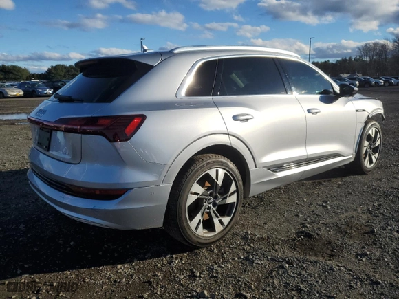 2021 Audi e-tron Premium Plus with VIN WA1LAAGE3MB016702, listed as a Copart auction lot 86834164 with NaN miles and Salvage Title. Bid and sale history available at carsss.com. Image 3.