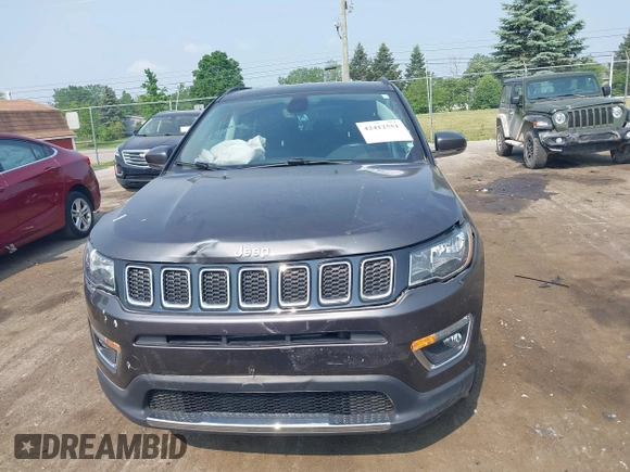 2019 Jeep Compass High Altitude z VIN 3C4NJDCB0KT817868, wystawiony jako IAAI lot #42412551 z przebiegiem 32 916 mil mil oraz . Historia ofert i sprzedaży dostępna na DreamBid. Obrazek 12.