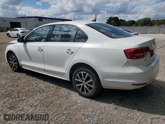 2015 Volkswagen Jetta SE z VIN 3VWD07AJ1FM234054, wystawiony jako Copart lot #63195905 z przebiegiem 425 199 mil mil oraz Czysty tytuł • Clean title. Historia ofert i sprzedaży dostępna na DreamBid. Obrazek 2.
