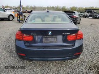 2015 BMW 3 Series 328i xDrive с VIN WBA3B5C5XFF960442, выставлен на аукционе Copart как лот 54366375 с пробегом 56 953 миль миль и Списание • Salvage title. История ставок и продаж доступна на DreamBid. Изображение 6.