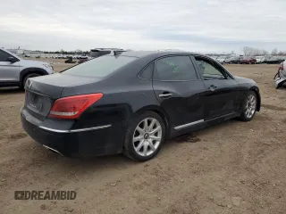 2012 Hyundai Equus Signature with VIN KMHGH4JH3CU055327, listed as a Copart auction lot 44697385 with 157,183 mi miles and Salvage Title. Bid and sale history available at DreamBid. Image 3.