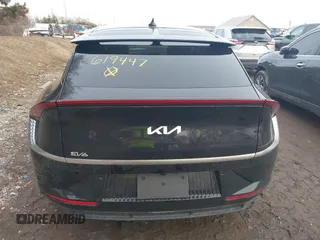 2024 Kia EV6 Light Long Range z VIN KNDC3DLCXR5619447, wystawiony jako IAAI lot #41514020 z przebiegiem 576 mil mil oraz . Historia ofert i sprzedaży dostępna na DreamBid. Obrazek 16.