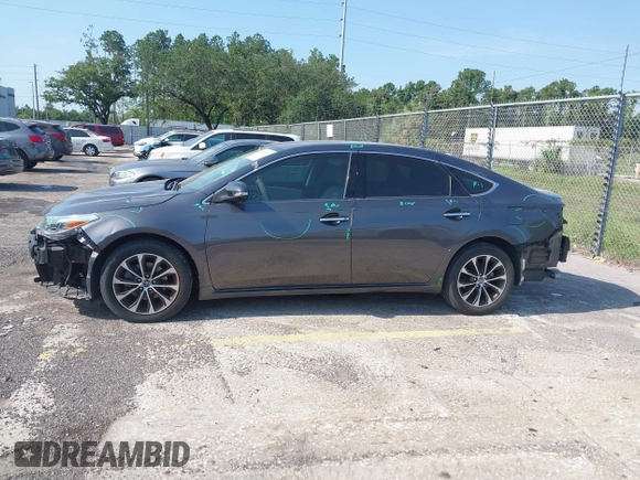 2016 Toyota Avalon Limited z VIN 4T1BK1EB6GU194843, wystawiony jako IAAI lot #42274532 z przebiegiem 100 759 mil mil oraz . Historia ofert i sprzedaży dostępna na DreamBid. Obrazek 15.
