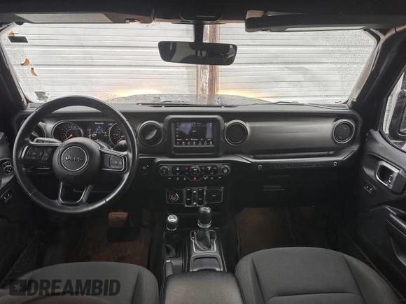 2018 Jeep Wrangler Unlimited Sport with VIN 1C4HJXDG8JW166409, listed as a Copart auction lot 71764992 with 33,521 mi miles and . Bid and sale history available at DreamBid. Image 9.