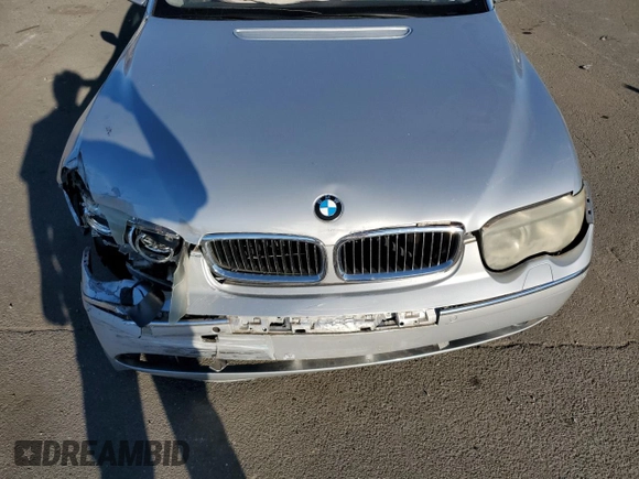 2003 BMW 7 Series 745Li with VIN WBAGN63433DS43345, listed as a Copart auction lot 81220114 with Not Provided miles and Non Repairable. Bid and sale history available at carsss.com. Image 11.