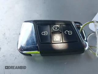 2021 Volkswagen Atlas SE с VIN 1V2WR2CA5MC569901, выставлен на аукционе IAAI как лот 42397774 с пробегом 75 802 миль миль и . История ставок и продаж доступна на DreamBid. Изображение 11.