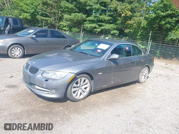 2013 BMW 3 Series 328i with VIN WBADW7C50DE733364, listed as a IAAI auction lot 42633440 with Not provided miles and . Bid and sale history available at DreamBid. Image 2.