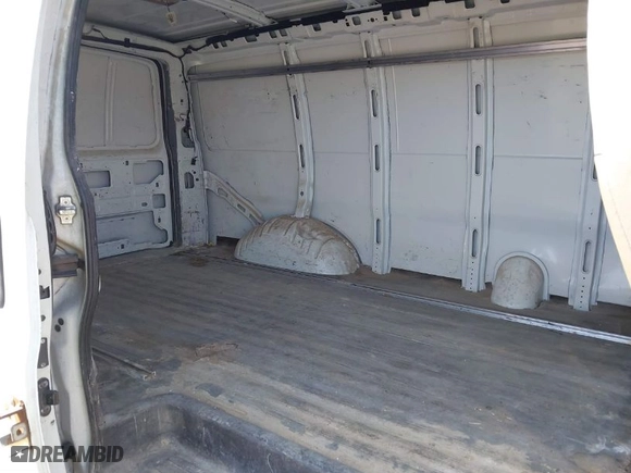 2012 Chevrolet Express Cargo Van with VIN 1GCWGFCAXC1141962, listed as a IAAI auction lot 41833413 with 221,350 mi miles. Bid and sale history available at carsss.com. Image 8.