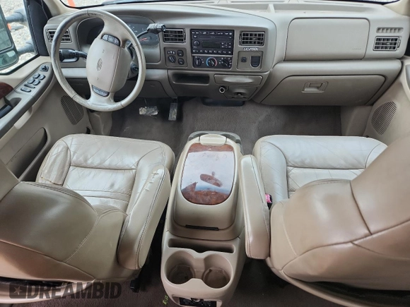2001 Ford Excursion Limited с VIN 1FMNU43SX1EA00618, выставлен на аукционе Copart как лот 59807255 с пробегом 210 811 миль миль и Чистый • Clean title. История ставок и продаж доступна на DreamBid. Изображение 8.