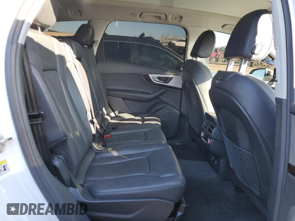 2019 Audi Q7 Prestige with VIN WA1VAAF75KD011398, listed as a Copart auction lot 49524945 with 103,306 mi miles and Salvage Title. Bid and sale history available at carsss.com. Image 11.