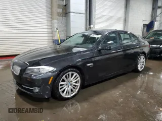 2012 BMW 5 Series 550i xDrive z VIN WBAFU9C56CC787272, wystawiony jako Copart lot #85452284 z przebiegiem 102 330 mil mil oraz Szkoda całkowita • Salvage title. Historia ofert i sprzedaży dostępna na DreamBid. Obrazek 1.