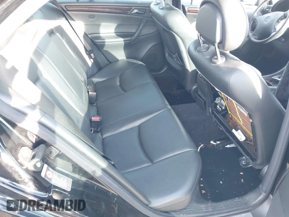 2004 Mercedes-Benz C 240 с VIN WDBRF81J84F536367, выставлен на аукционе IAAI как лот 41940002 с пробегом Не указан миль и . История ставок и продаж доступна на DreamBid. Изображение 8.