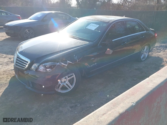 2012 Mercedes-Benz E-Class E 350 Luxury with VIN WDDHF8JB9CA656380, listed as a IAAI auction lot 41715533 with 166,135 mi miles. Bid and sale history available at carsss.com. Image 20.