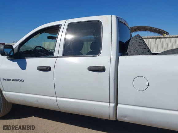 2003 Dodge Ram 2500 ST with VIN 3D7KA28673G732934, listed as a IAAI auction lot 41419224 with 364,274 mi miles. Bid and sale history available at carsss.com. Image 15.