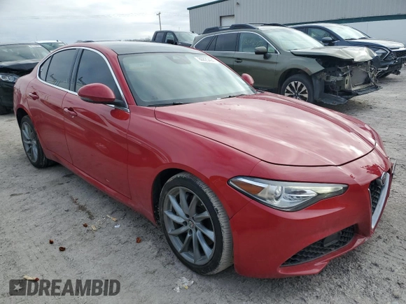 2020 Alfa Romeo Giulia z VIN ZARFANAN0L7626325, wystawiony jako Copart lot #86825494 z przebiegiem 51 174 mil mil oraz Szkoda całkowita • Salvage title. Historia ofert i sprzedaży dostępna na DreamBid. Obrazek 4.