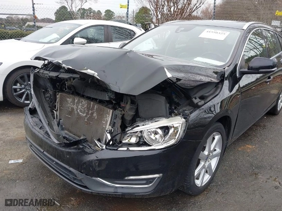 2016 Volvo V60 T5 Drive-E Premier with VIN YV140MEK5G1299728, listed as a IAAI auction lot 41550325 with 134,507 mi miles. Bid and sale history available at carsss.com. Image 6.