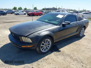 2005 Ford Mustang Deluxe with VIN 1ZVFT80N755187675, listed as a IAAI auction lot 42541269 with 192,474 mi miles and . Bid and sale history available at DreamBid. Image 2.