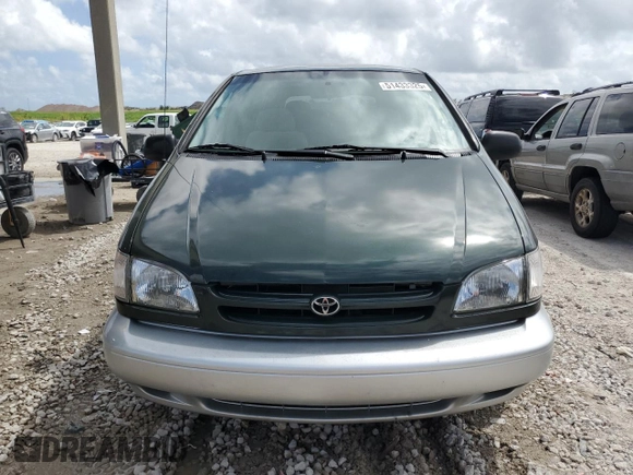 2000 Toyota Sienna CE with VIN 4T3ZF19CXYU224375, listed as a Copart auction lot 51433325 with 147,365 mi miles and Salvage Title. Bid and sale history available at carsss.com. Image 5.
