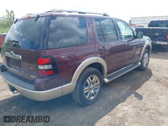 2007 Ford Explorer Eddie Bauer с VIN 1FMEU74E57UB37944, выставлен на аукционе IAAI как лот 42606798 с пробегом 151 402 миль миль и . История ставок и продаж доступна на DreamBid. Изображение 4.