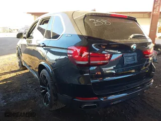 2017 BMW X5 xDrive40e iPerformance with VIN 5UXKT0C35H0V97078, listed as a IAAI auction lot 41601844 with 85,597 mi miles. Bid and sale history available at carsss.com. Image 3.