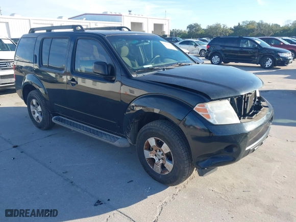 2012 Nissan Pathfinder SV with VIN 5N1AR1NN3CC620795, listed as a IAAI auction lot 41195522 with 120,930 mi miles. Bid and sale history available at carsss.com. Image 1.