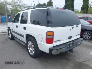 2002 Chevrolet Tahoe LS with VIN 1GNEC13T82R290051, listed as a IAAI auction lot 42058431 with 168,264 mi miles and . Bid and sale history available at DreamBid. Image 3.