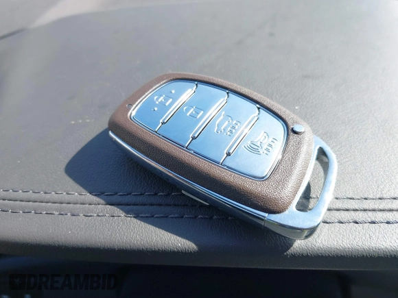 2021 Hyundai Ioniq Limited with VIN KMHC85LJ1MU079180, listed as a IAAI auction lot 41503959 with 33,679 mi miles and . Bid and sale history available at DreamBid. Image 11.