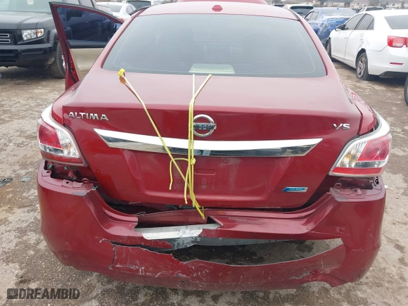 2013 Nissan Altima 2.5 S with VIN 1N4AL3AP5DC249168, listed as a IAAI auction lot 41442991 with 144,013 mi miles. Bid and sale history available at carsss.com. Image 6.