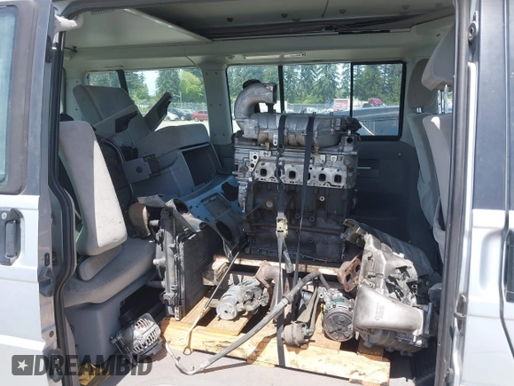 2003 Volkswagen EuroVan MV with VIN WV2NB47003H003131, listed as a IAAI auction lot 42157821 with 166,159 mi miles and . Bid and sale history available at DreamBid. Image 8.